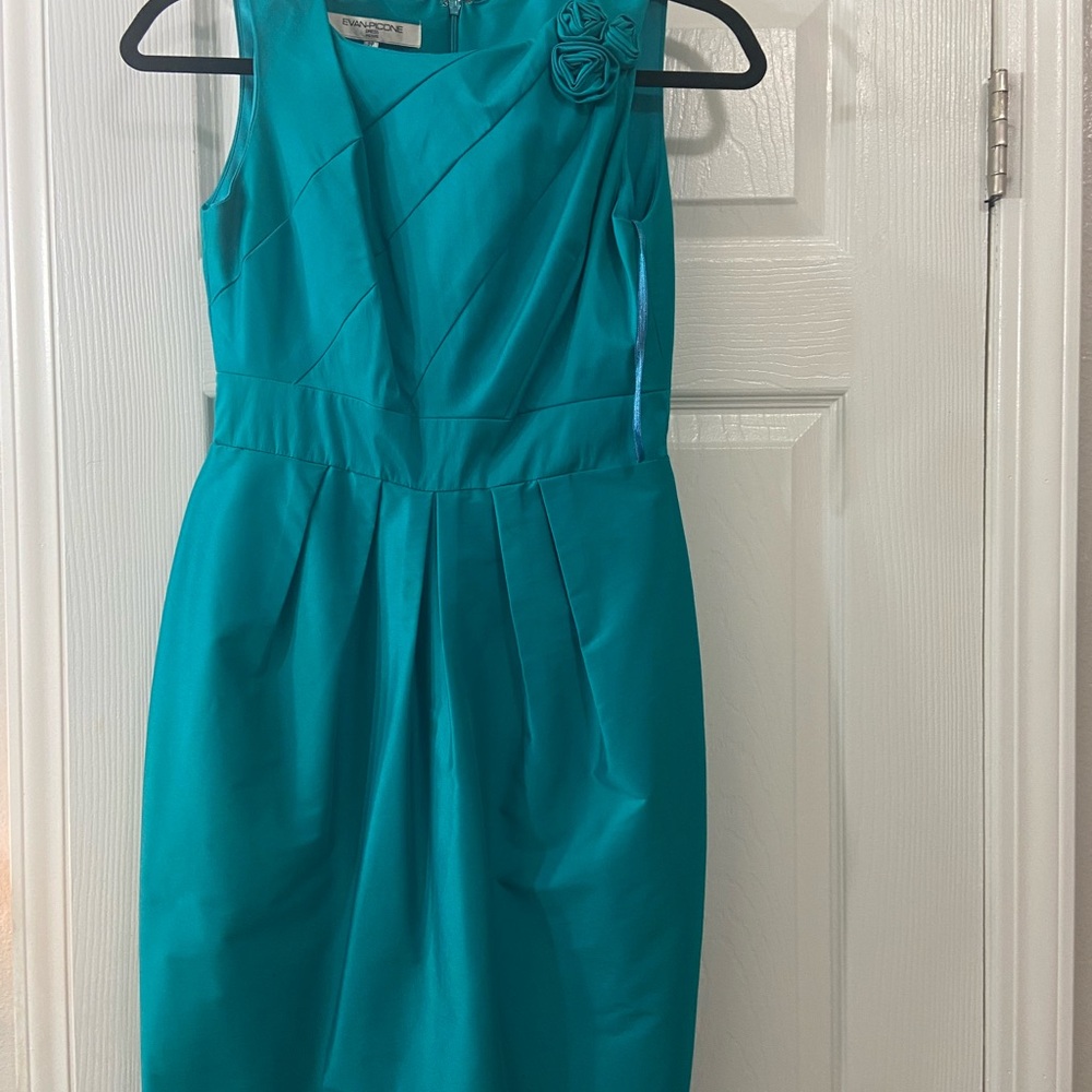 Evan Picone Sleeveless Dress